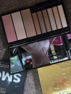 3 Neutral Eyeshadow Palettes with Pink & Champagne Shades